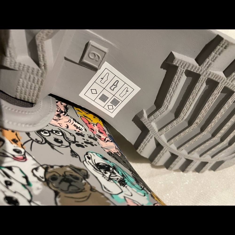 Sketchers rain 🥾! - Picture 3 of 8